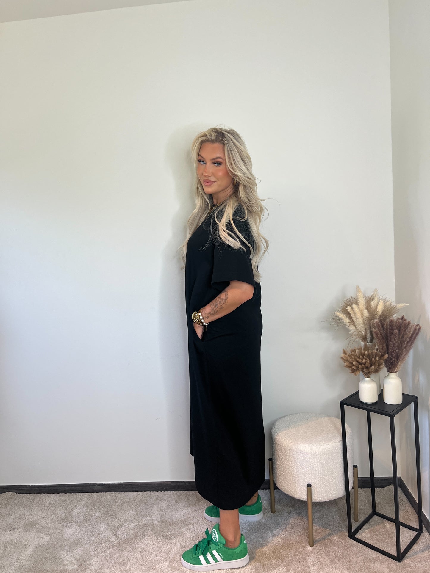 T-shirt dress- black
