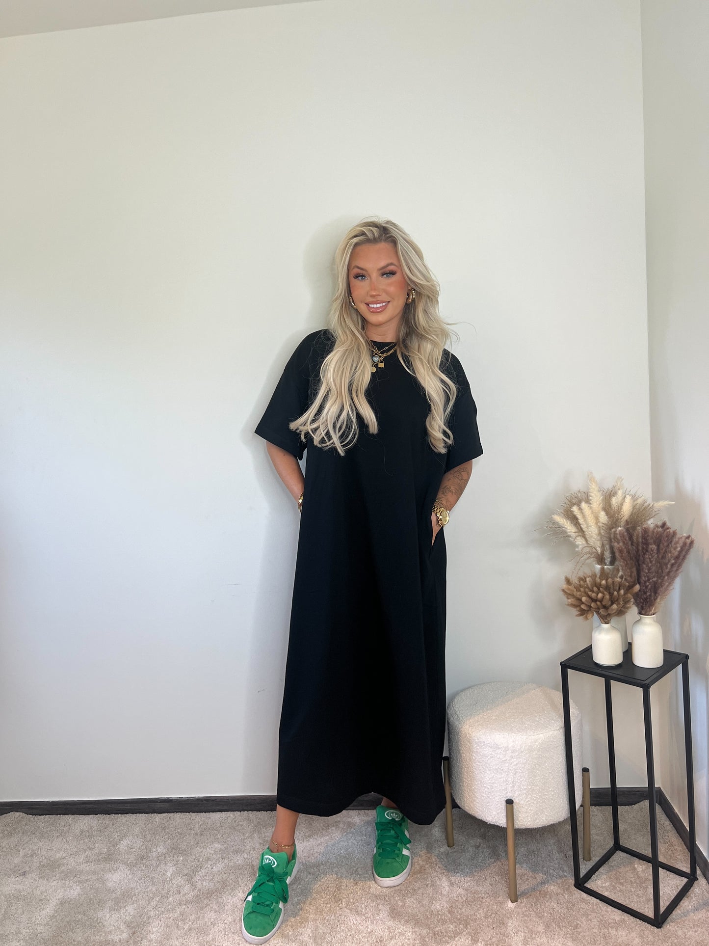 T-shirt dress- black