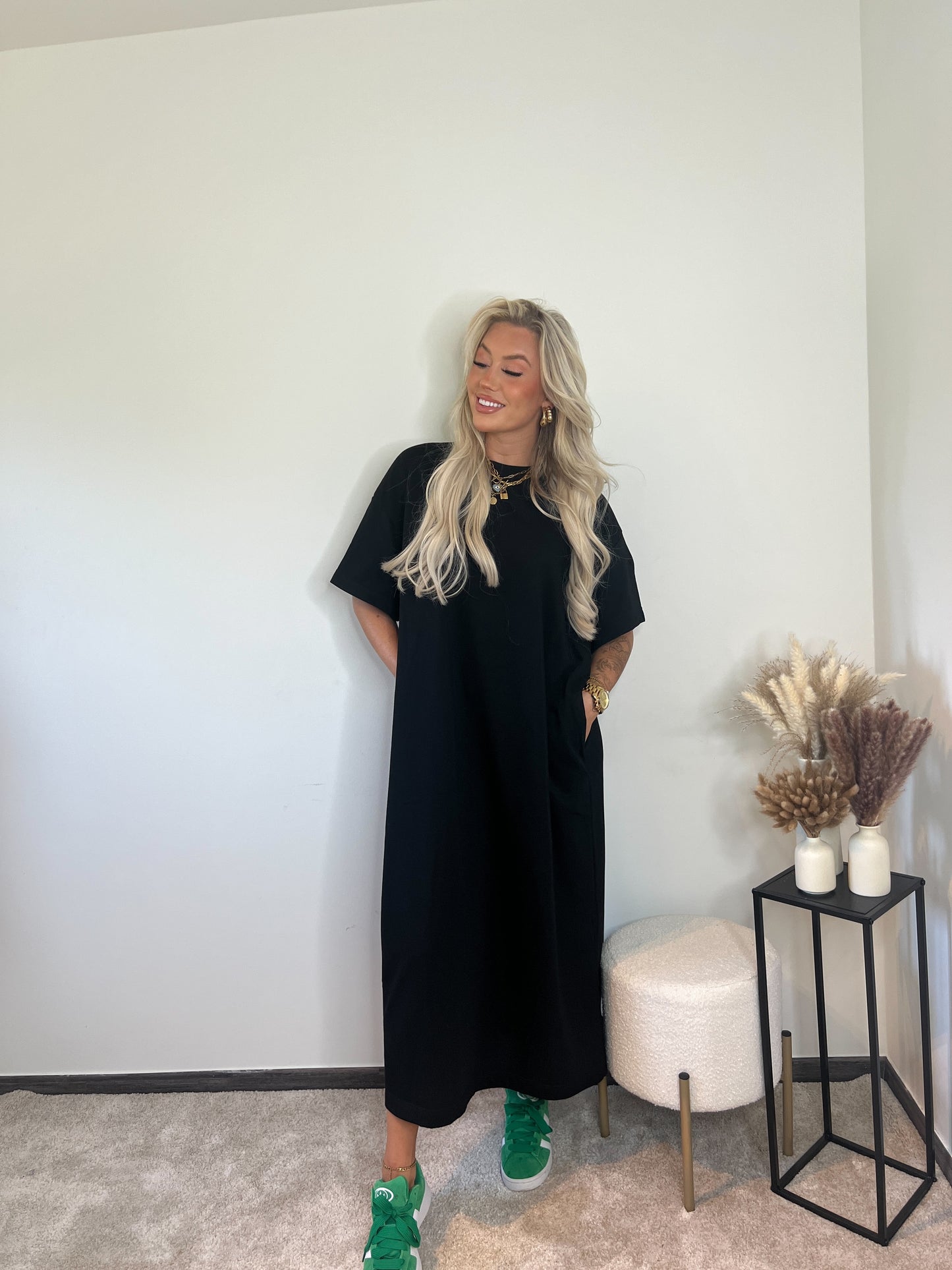 T-shirt dress- black