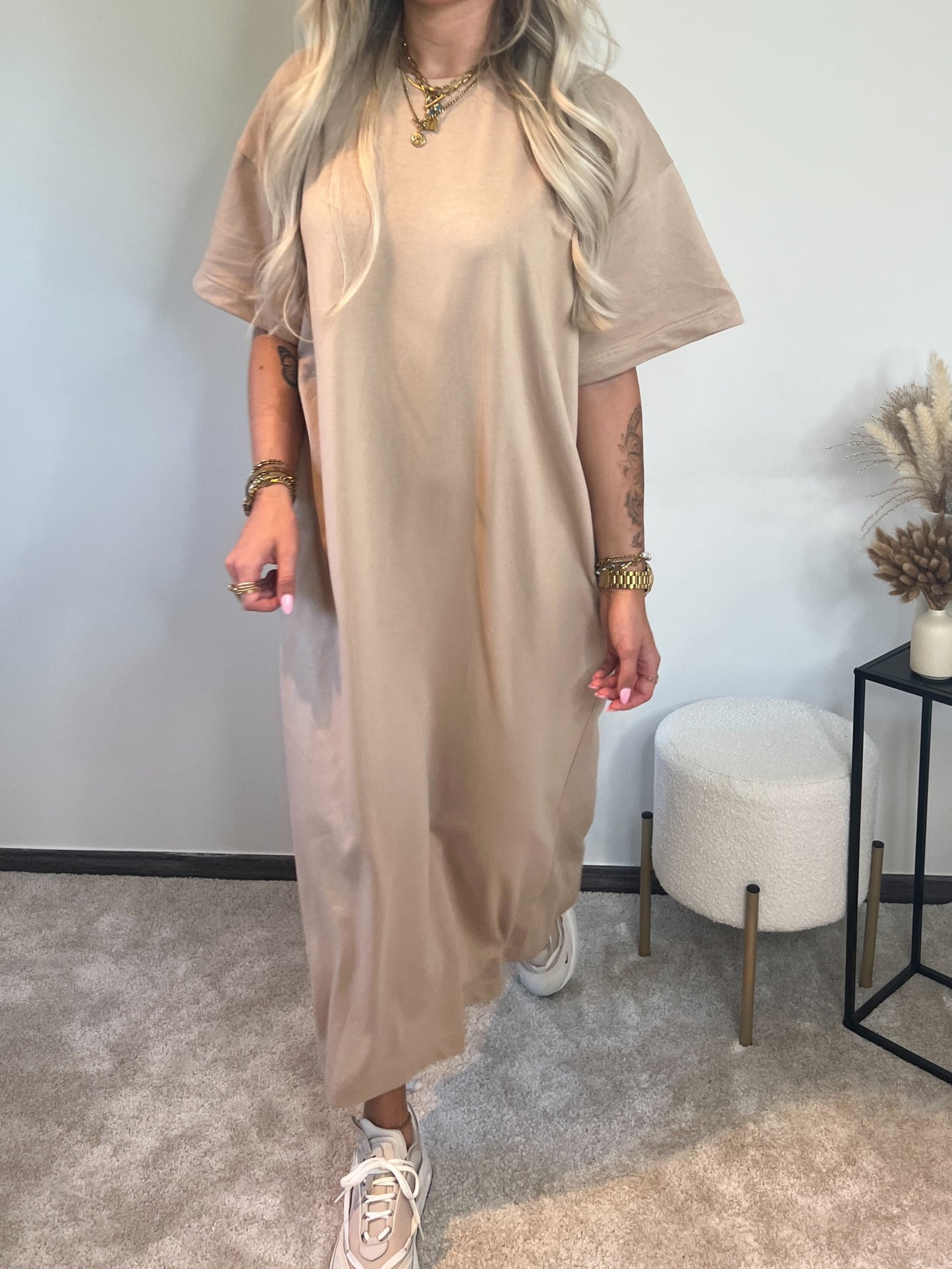 T-shirt dress - beige