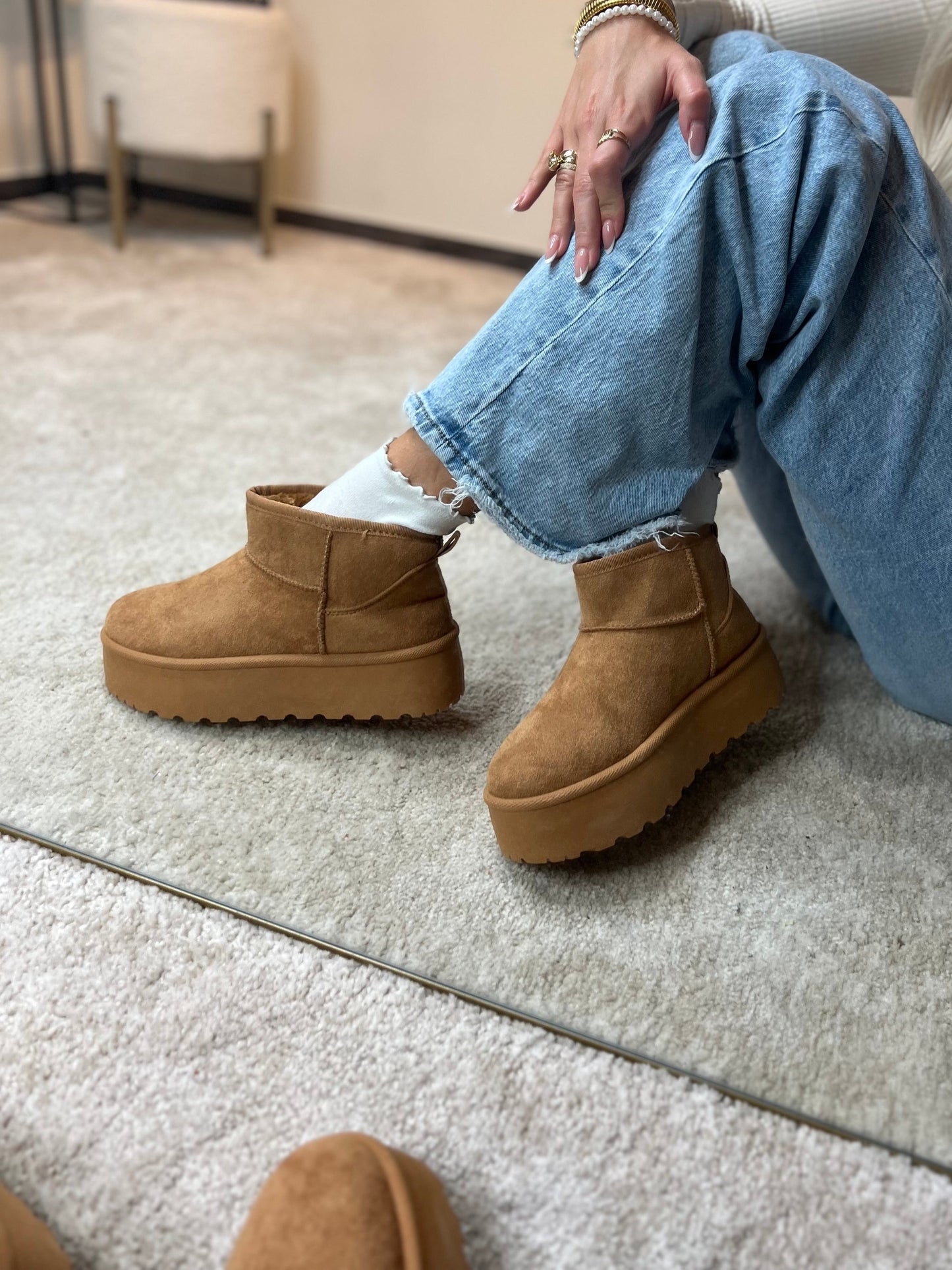 Uggie boots - camel