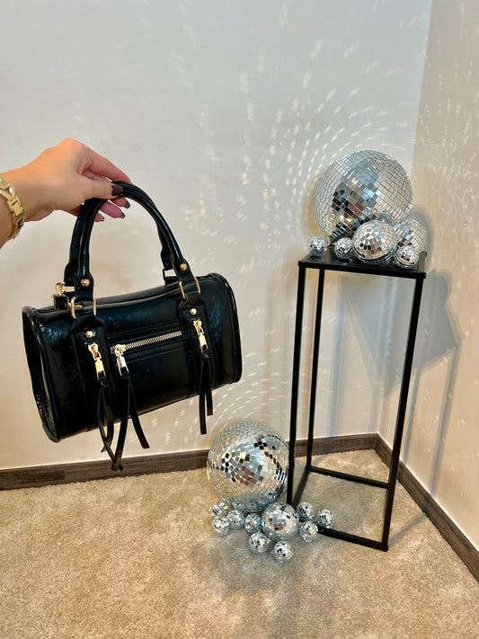 Chichi bag- black