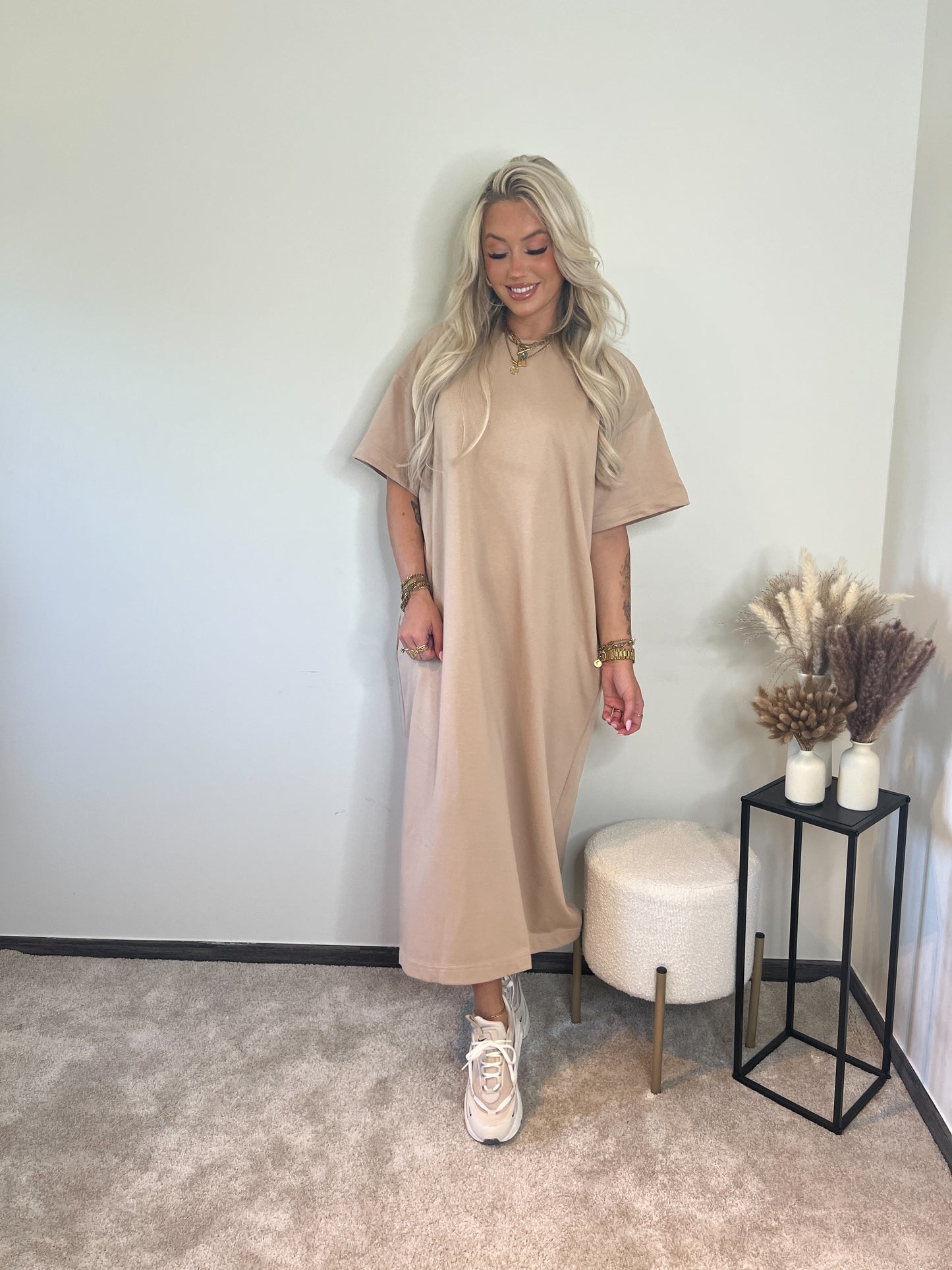 T-shirt dress - beige
